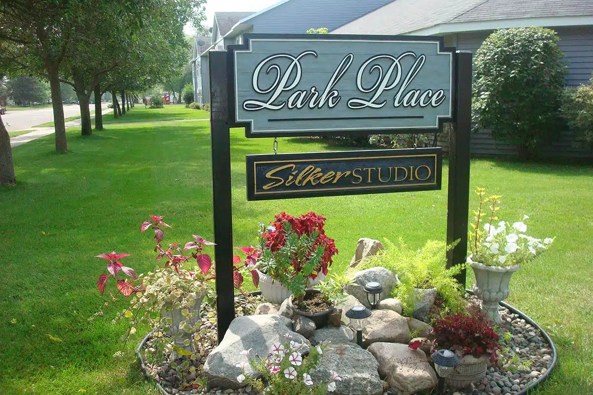 Park Place Apartments Courtyard Property Management