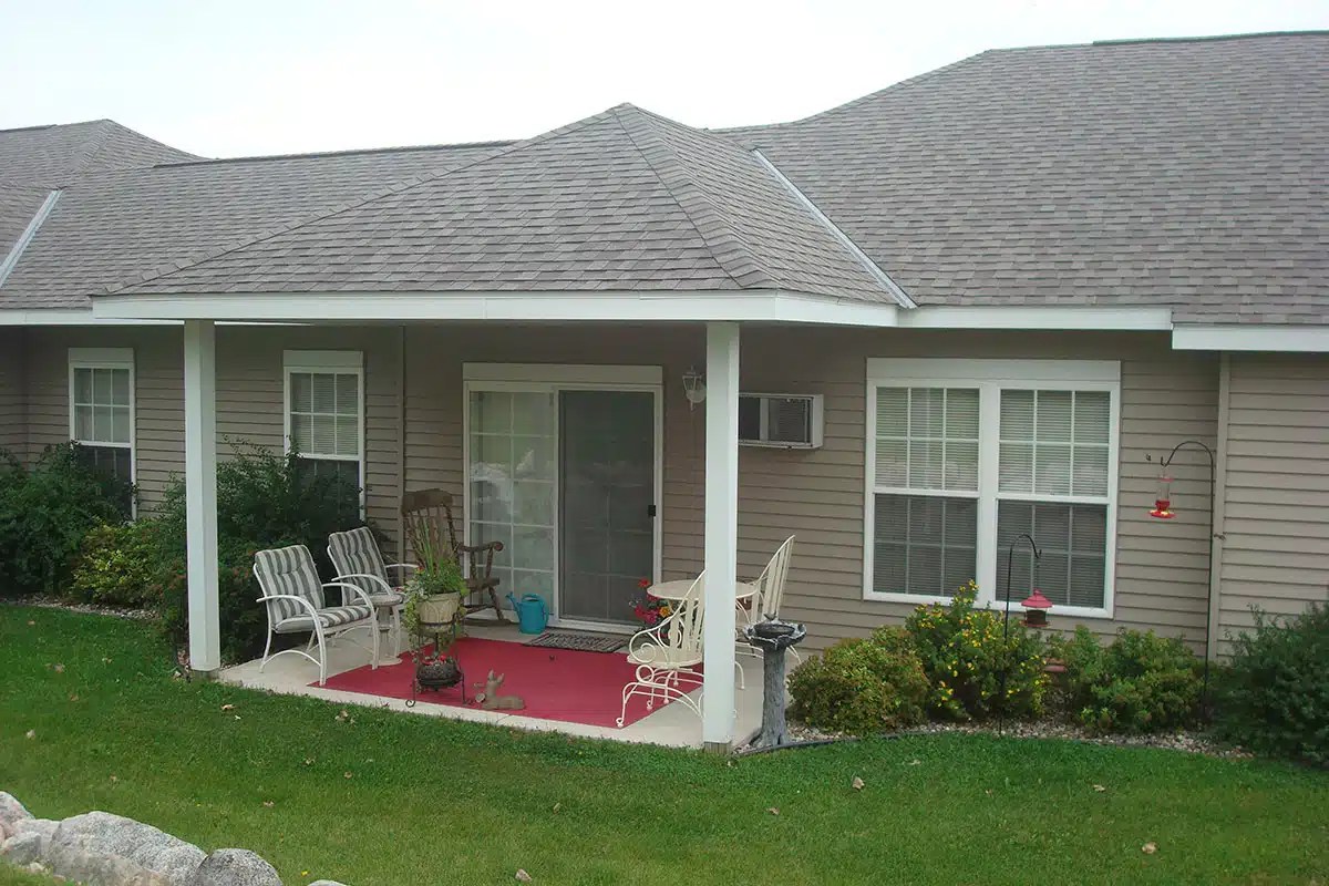 Country View Townhomes Courtyard Property Management