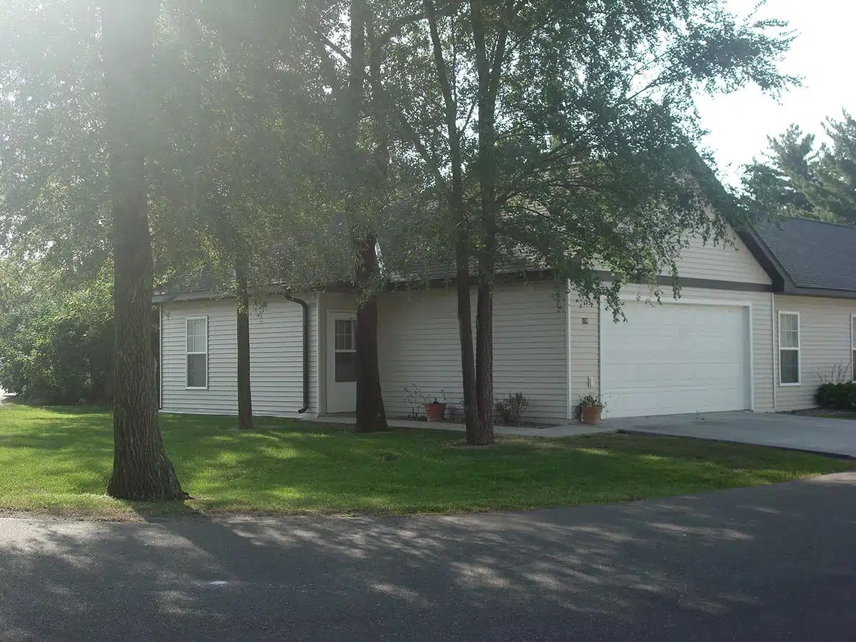 Village Townhomes Courtyard Property Management