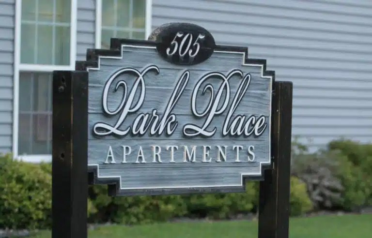 Park Place Apartments Courtyard Property Management