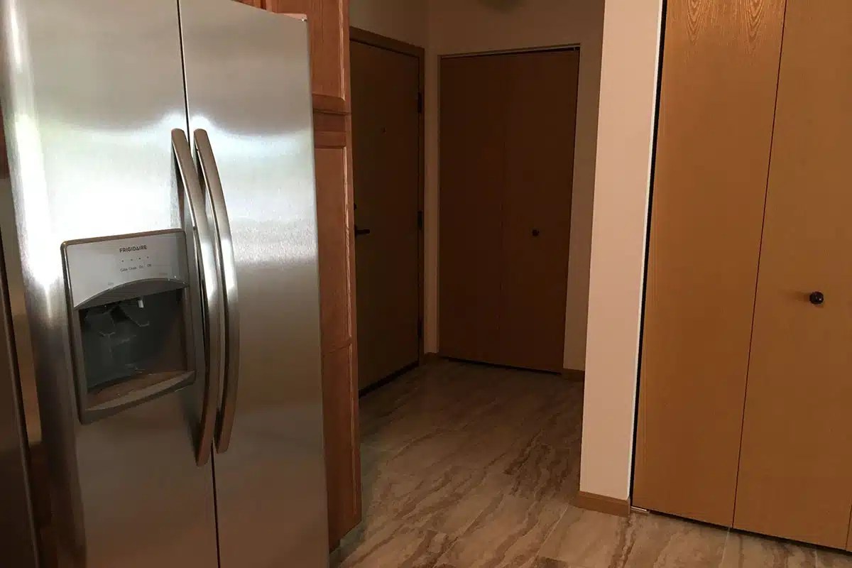 Harbor Landing Apartments Courtyard Property Management