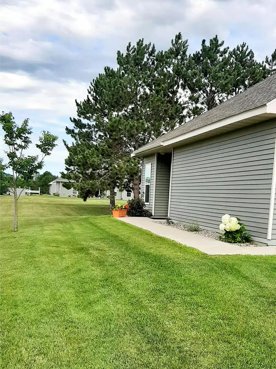 Green Gable Townhomes Courtyard Property Management