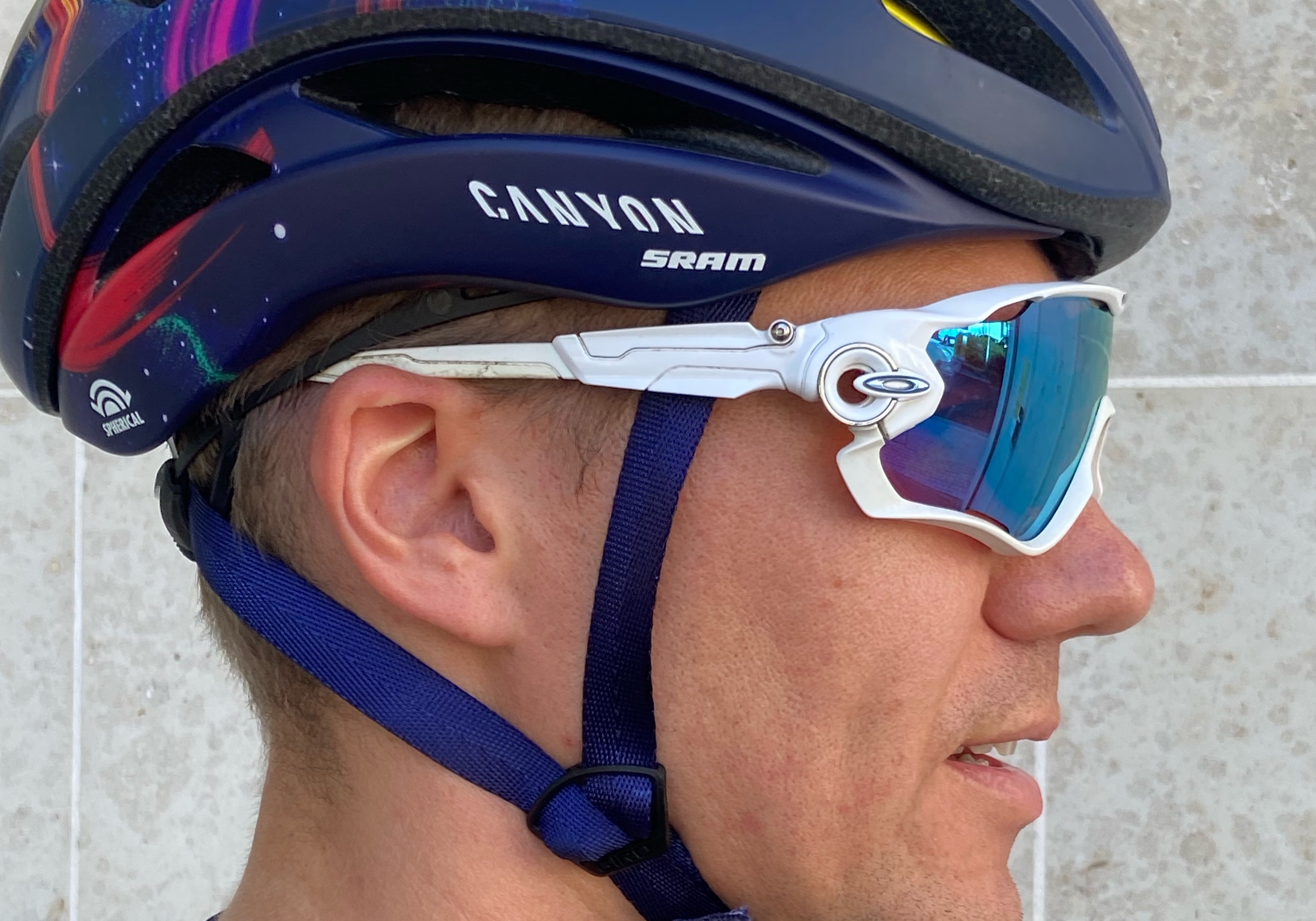 Review Giro Eclipse Spherical Road Helmet road.cc