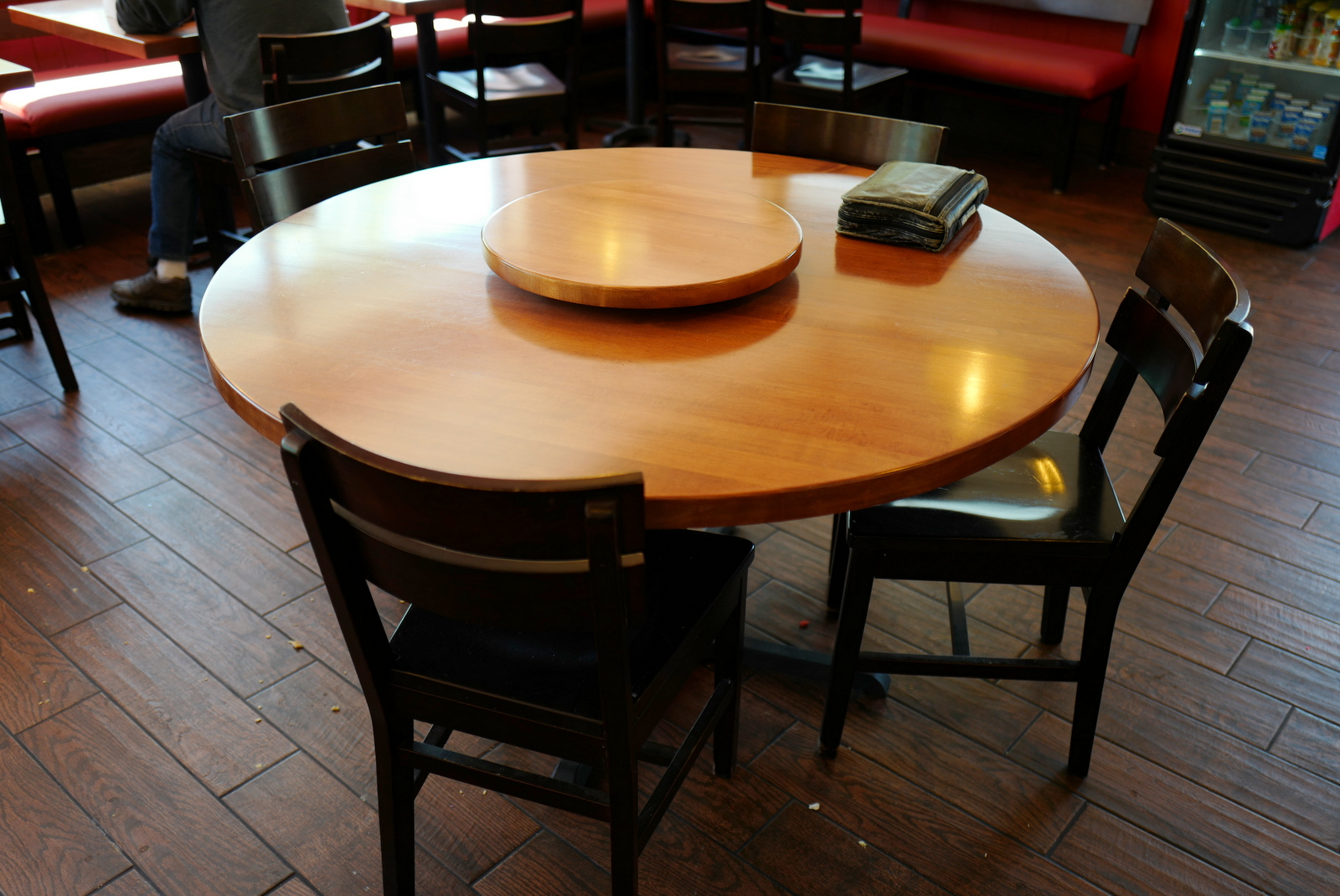 Hans’ Bakery Anoka, MN Review & What to Eat