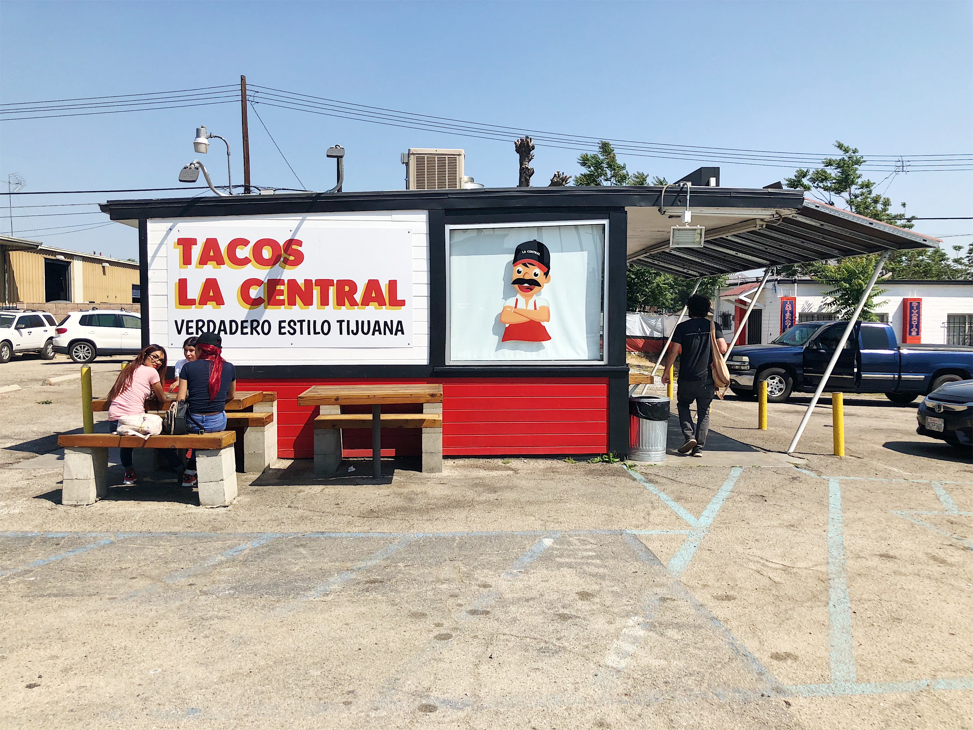 Tacos La Central Colton, CA Review & What to Eat
