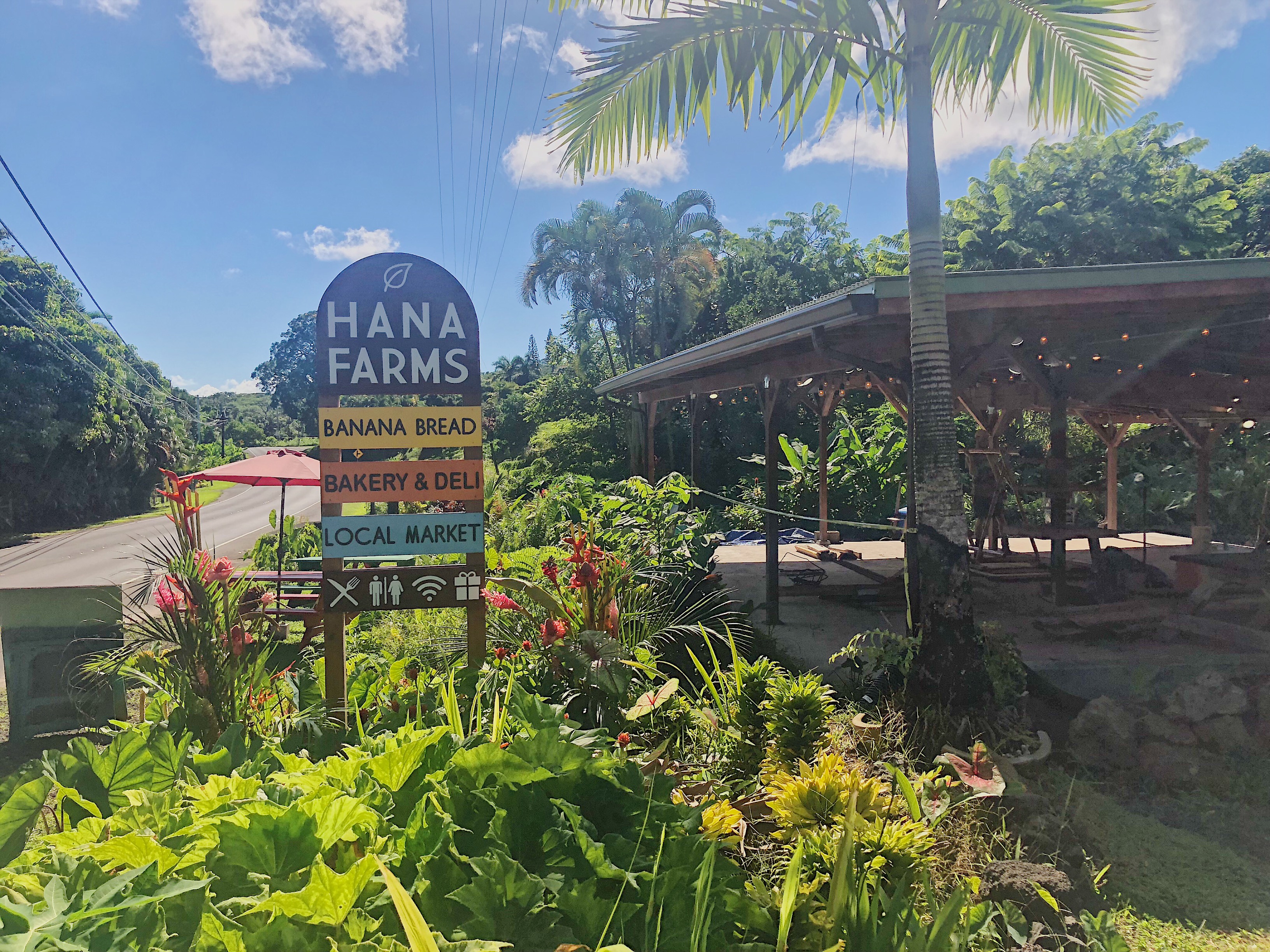 Hana Farms Hana, HI Review & What to Eat