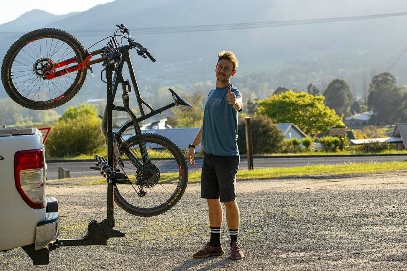 Thule Vs Yakima [Which to Choose for a Bike Rack or Roof Box?] • Road Sumo