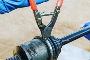 CV Shaft [CV Axle Shaft Explained – And When to Replace]