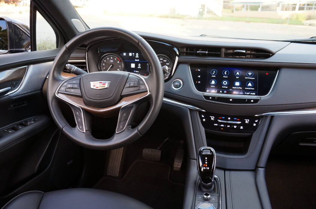 2020 Cadillac XT5 Premium Luxury Review More tech and better looking