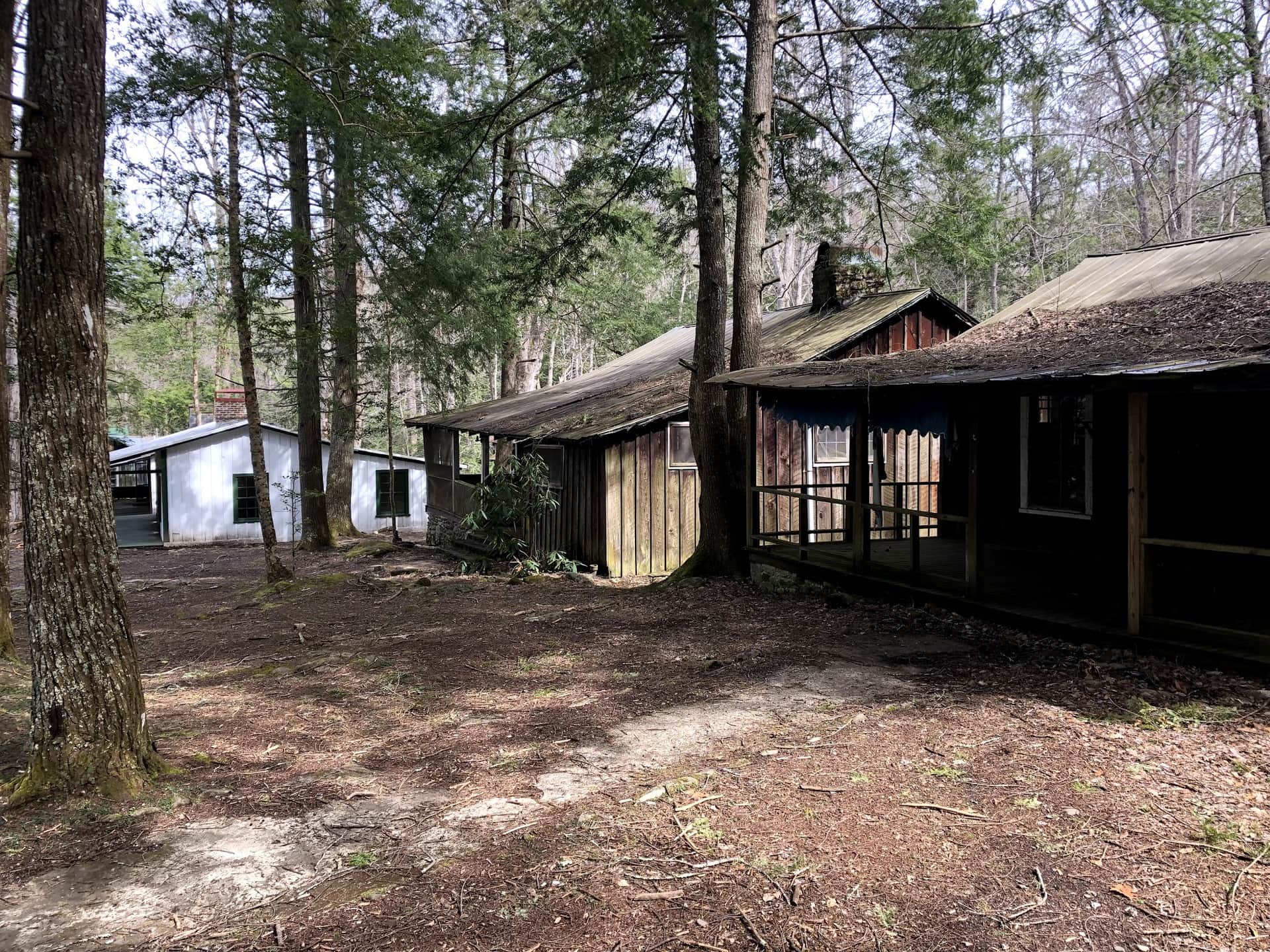 Elkmont, Tennessee's abandoned resort ghost town in the Smokies Roadtrippers