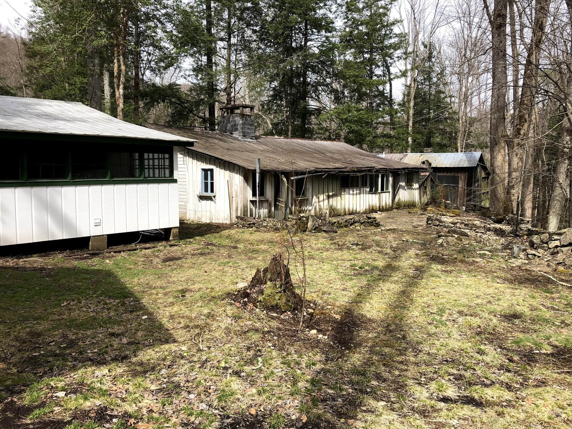 Elkmont, Tennessee's abandoned resort ghost town in the Smokies Roadtrippers