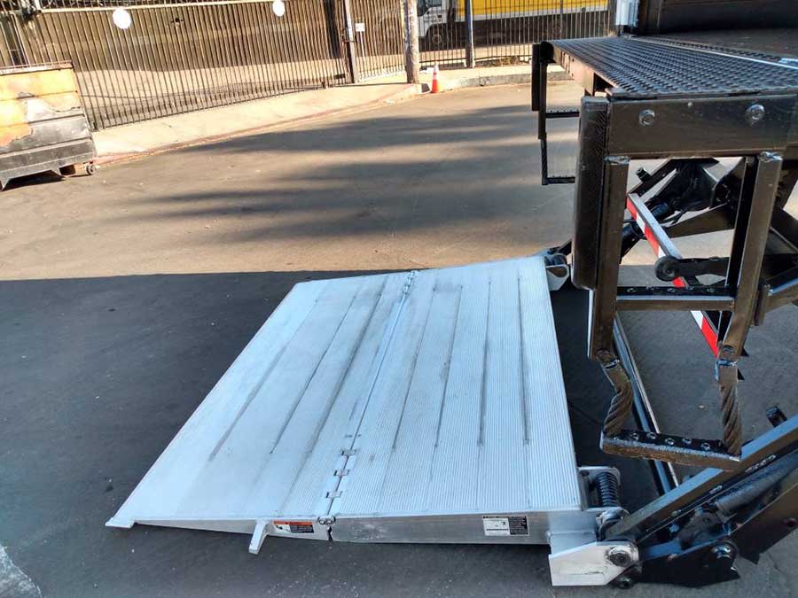 Lift Gate Rental Truck Cost & Rental Companies Road Trucks
