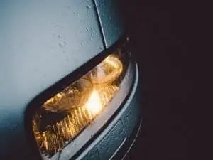 10 Warning Signs My Car Battery is Dying | Roadway Ready
