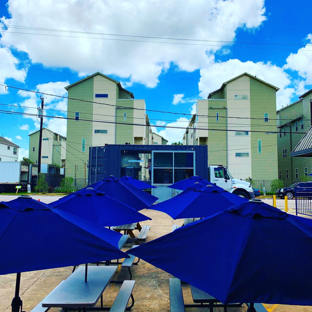 7 Places to Find Houston’s Hottest Food Trucks (2022)