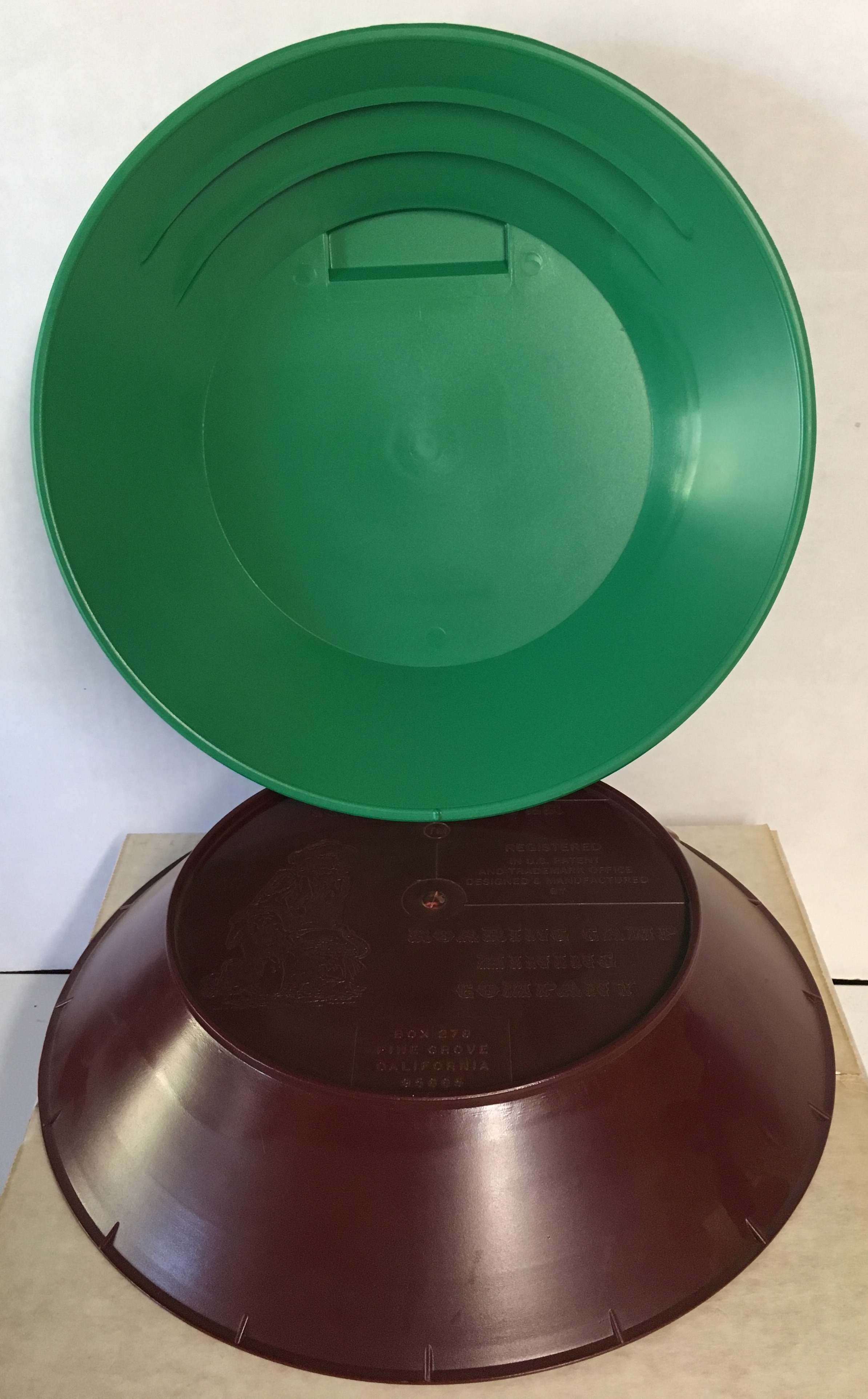 The Gold Saver Gold Pan Roaring Camp Gold