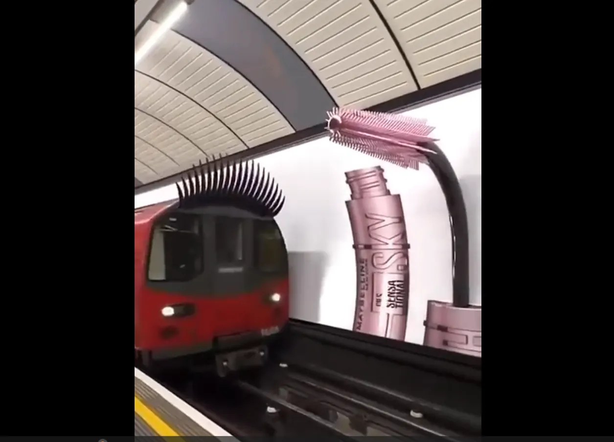 La ingeniosa campaña de Maybelline con la máscara Lash Sensational Sky