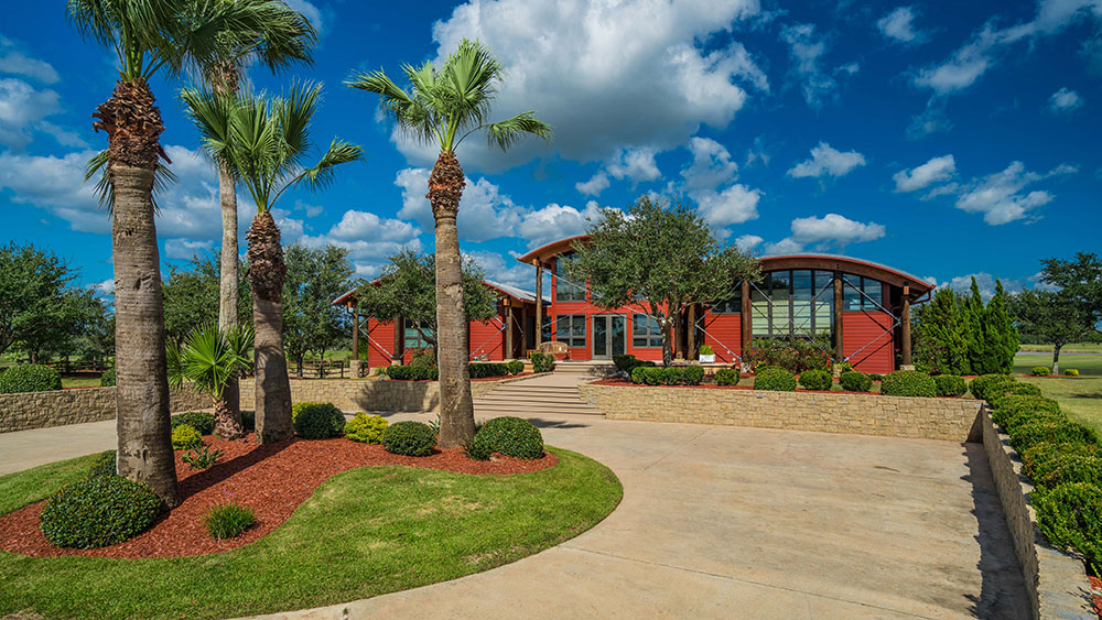This Texas Ranch Has a WorldClass Golf Course and a Private Airport