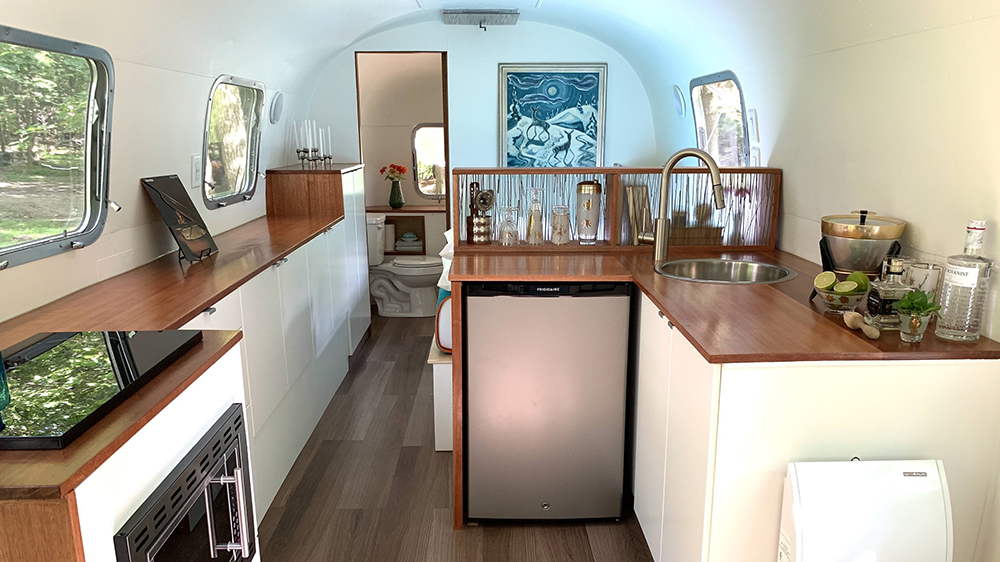 This Updated 1973 Airstream Trailer Can Double as a Plush Guesthouse