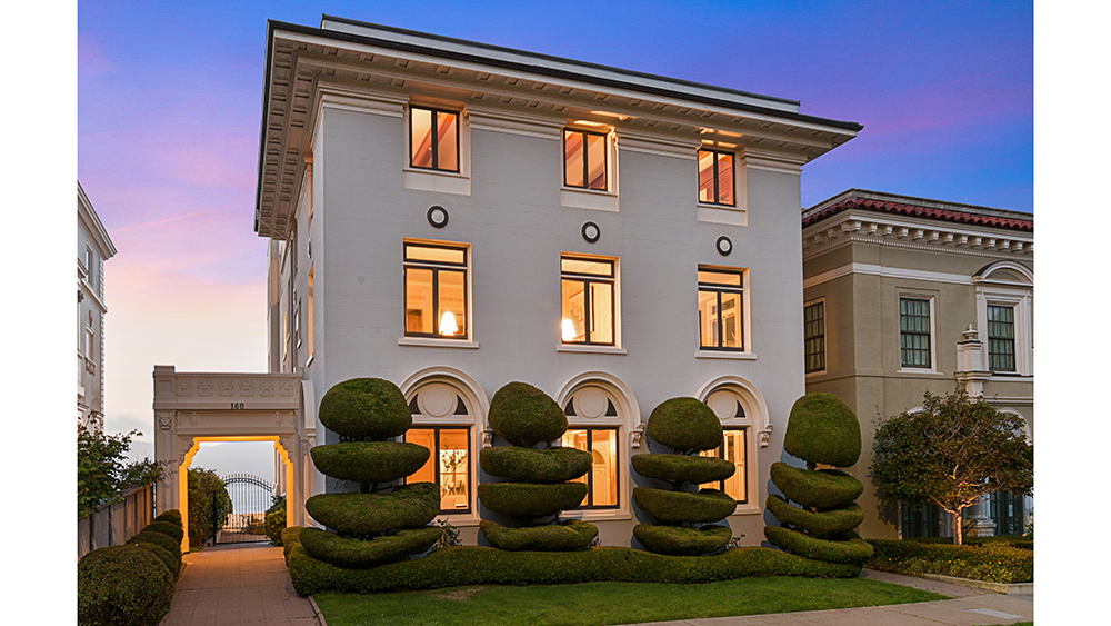 A 16M Oceanfront San Francisco Mansion With Private Beach Access