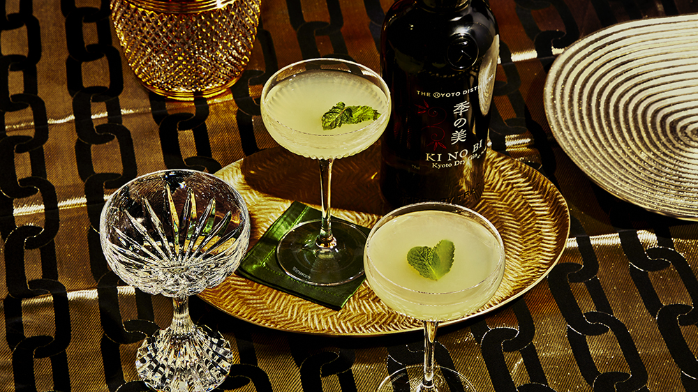 7 Delicious Cocktails to Try With a Modern Twist on 1920s Classics