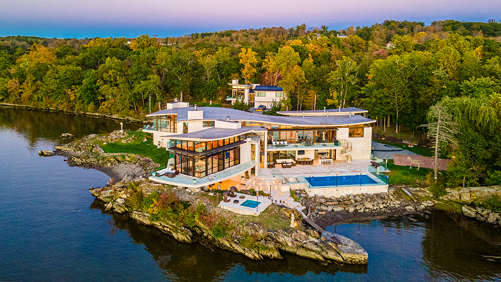 A 45 Million Modern Estate on NY’s Hudson River Robb Report