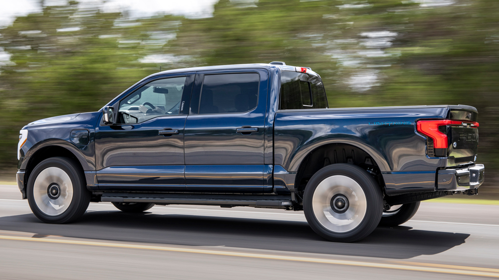 Review The AllElectric F150 Lightning Will Tow Ford Into the Future
