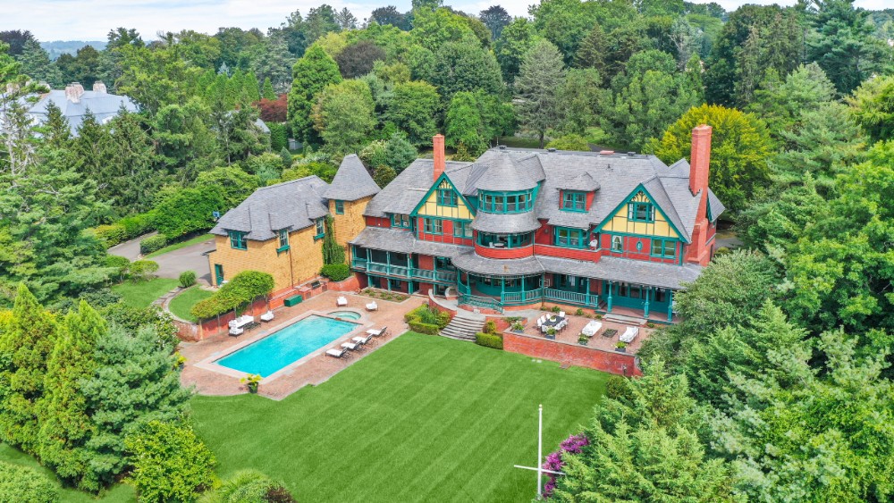 Inside a 7 Million Queen AnneStyle Residence in Connecticut Inspired