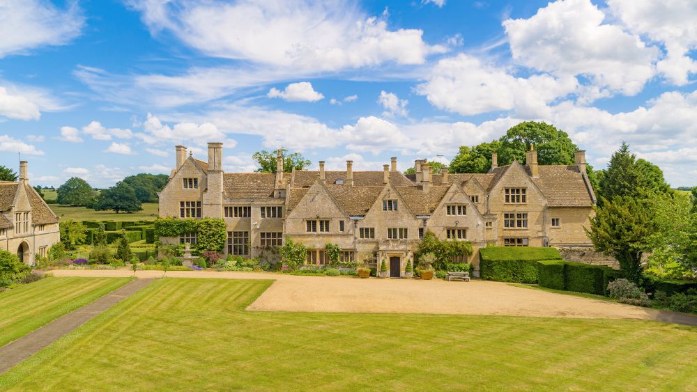 Barnwell Manor in Photos