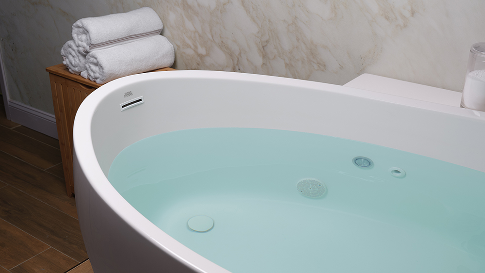 Hydro Systems Unveils a New 'Cold Plunge' Option for Its Luxe Bathtubs