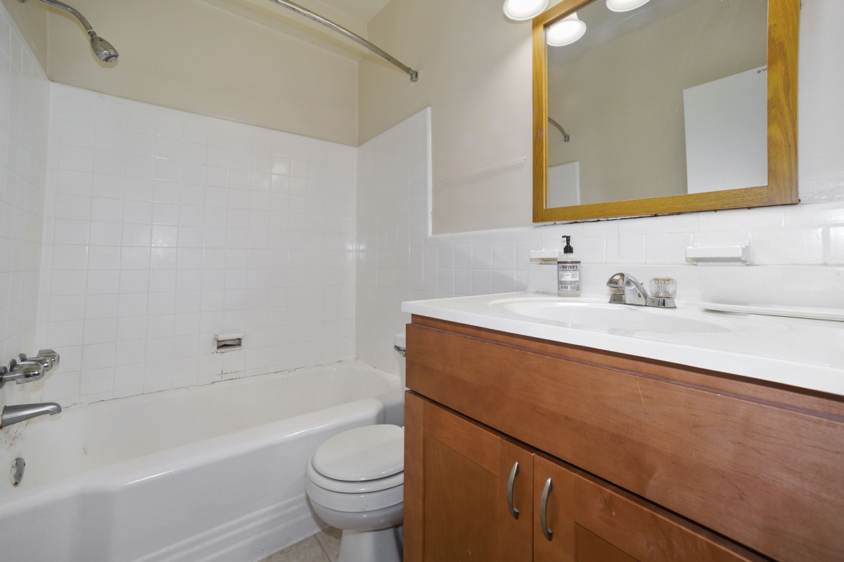 The Roberta Apartments Gallery