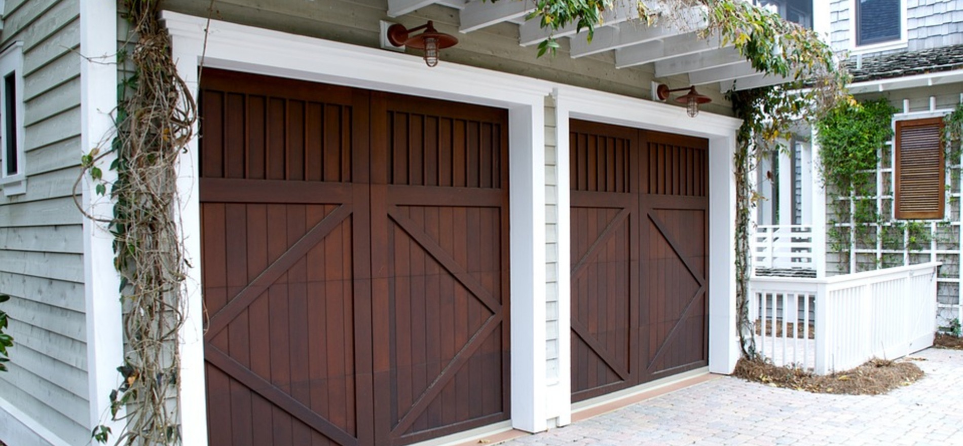How To Pick The Best Garage Door Companies? Robert Edwards