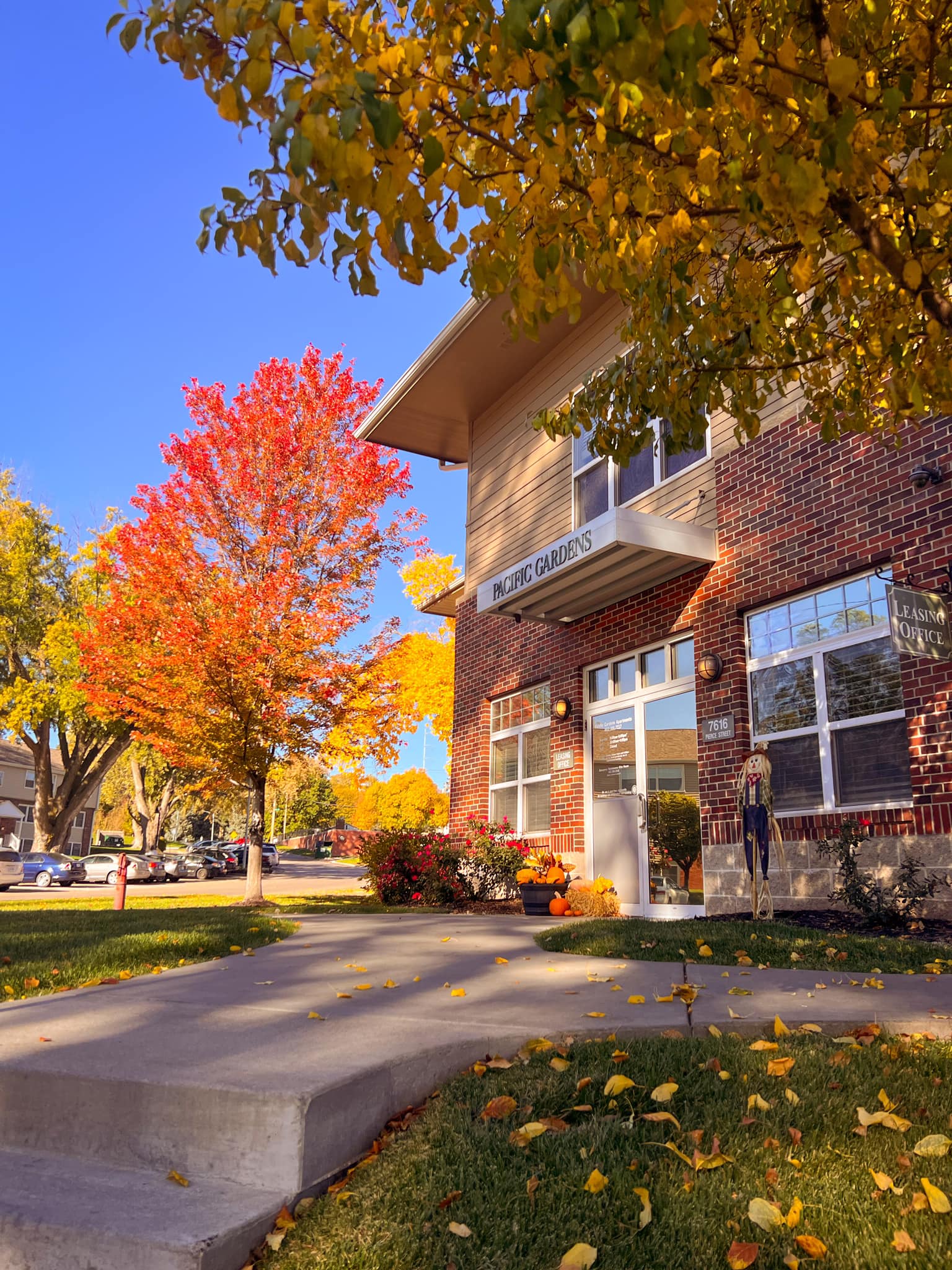 Apartment Living Benefits at Pacific Gardens Robert Hancock & Co