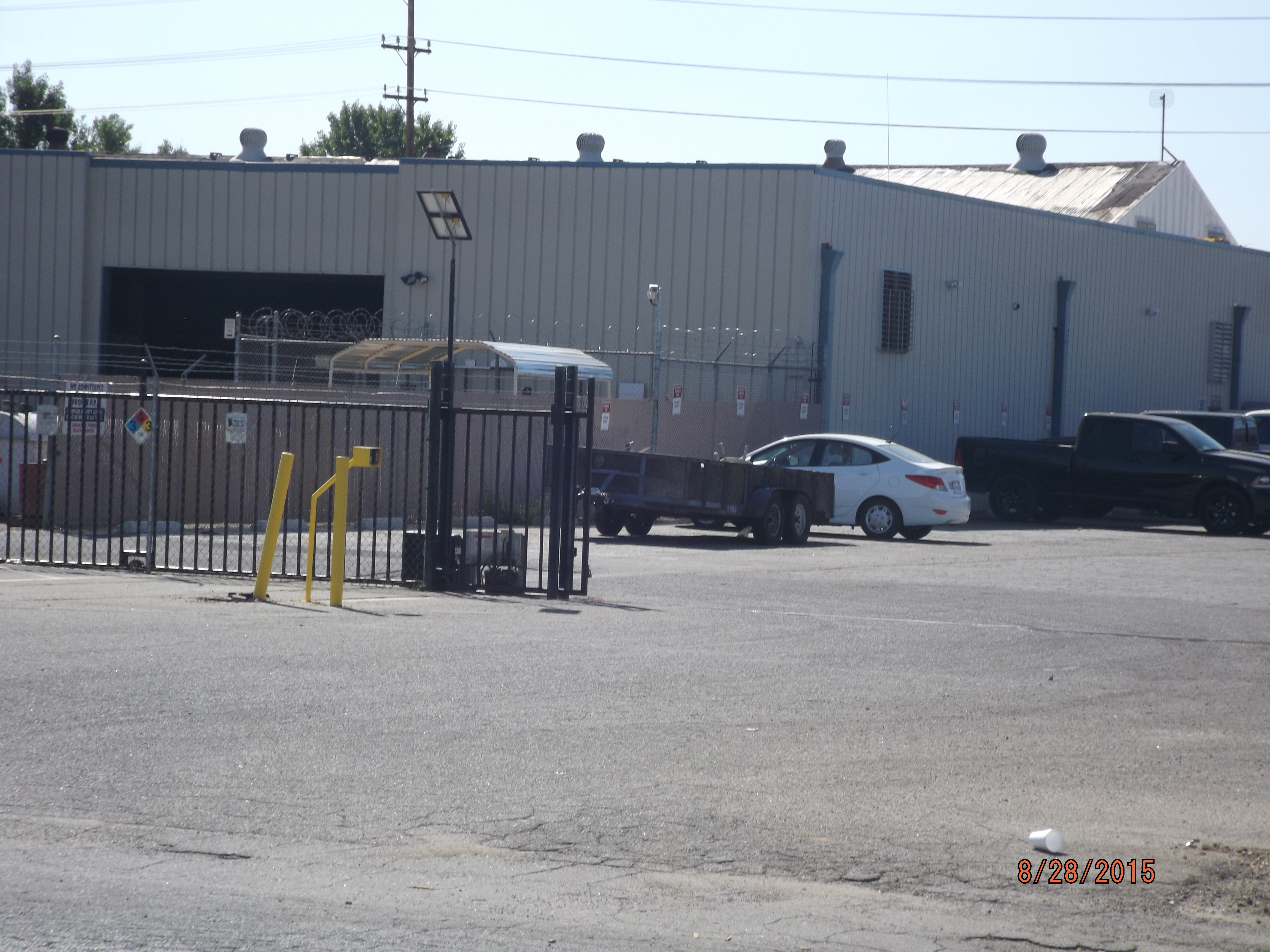 Inland Empire Manufacturing Facility / Warehouse For Sale or Lease