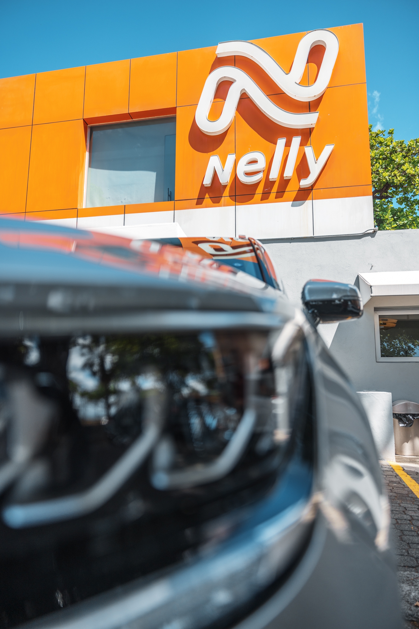 Nelly Rent a Car apertura nueva estación en el aeropuerto de Puerto