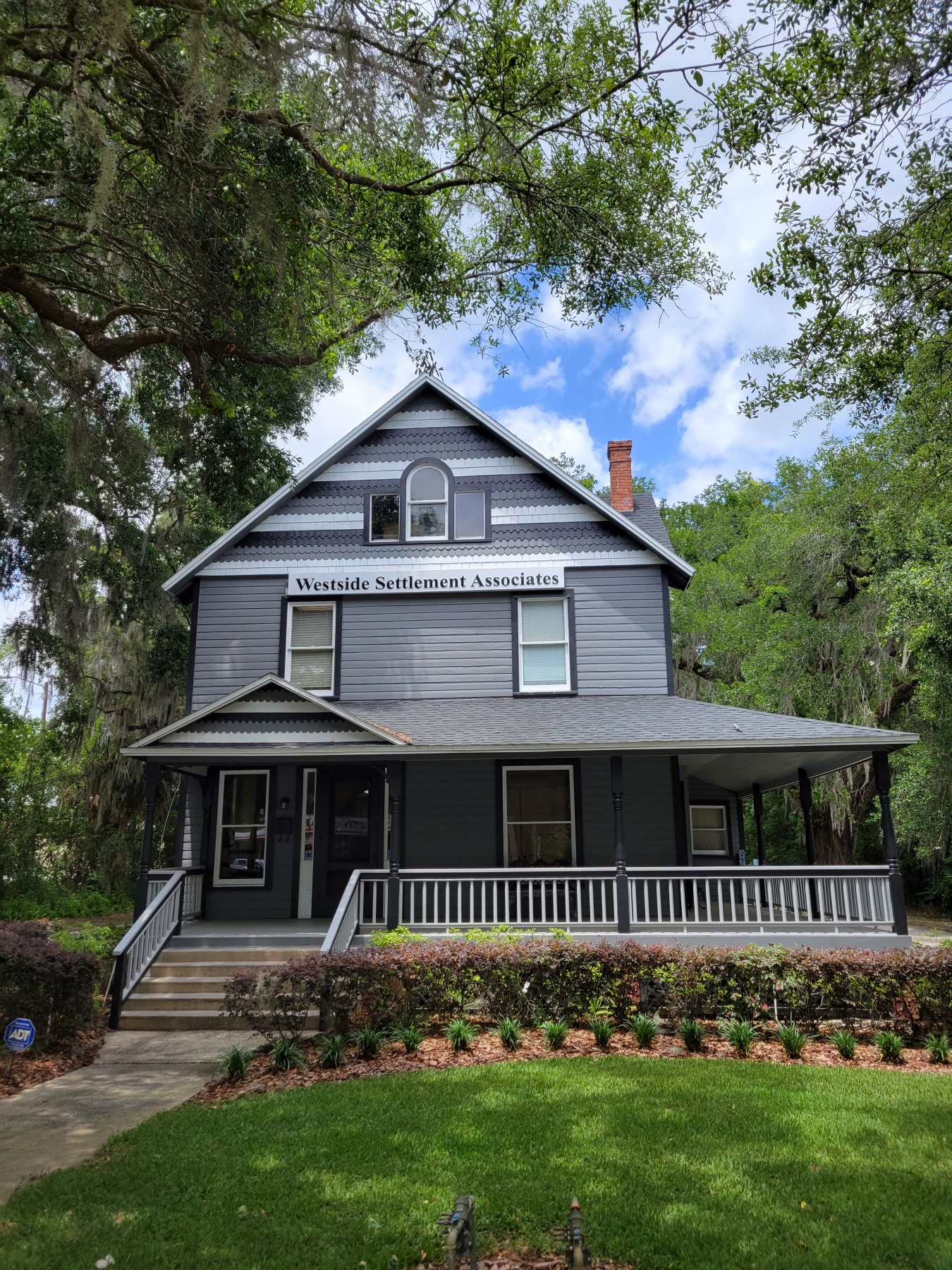 Anne Hyde House on the Site of the John Rich Cabin in DeLand, FL