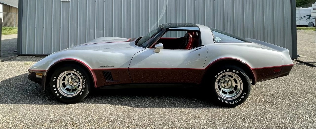 Classic Cars For Sale Roberts Corvettes and Classics