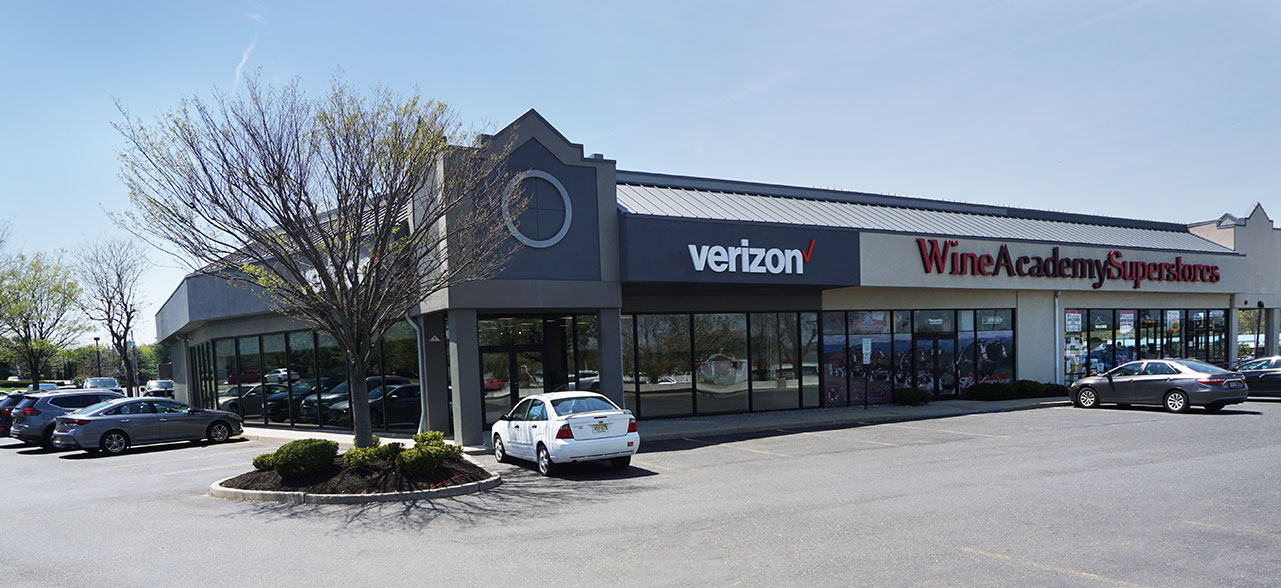 2996 Route 35, Hazlet, NJ 07730 Roberts Equities Boca Raton, FL