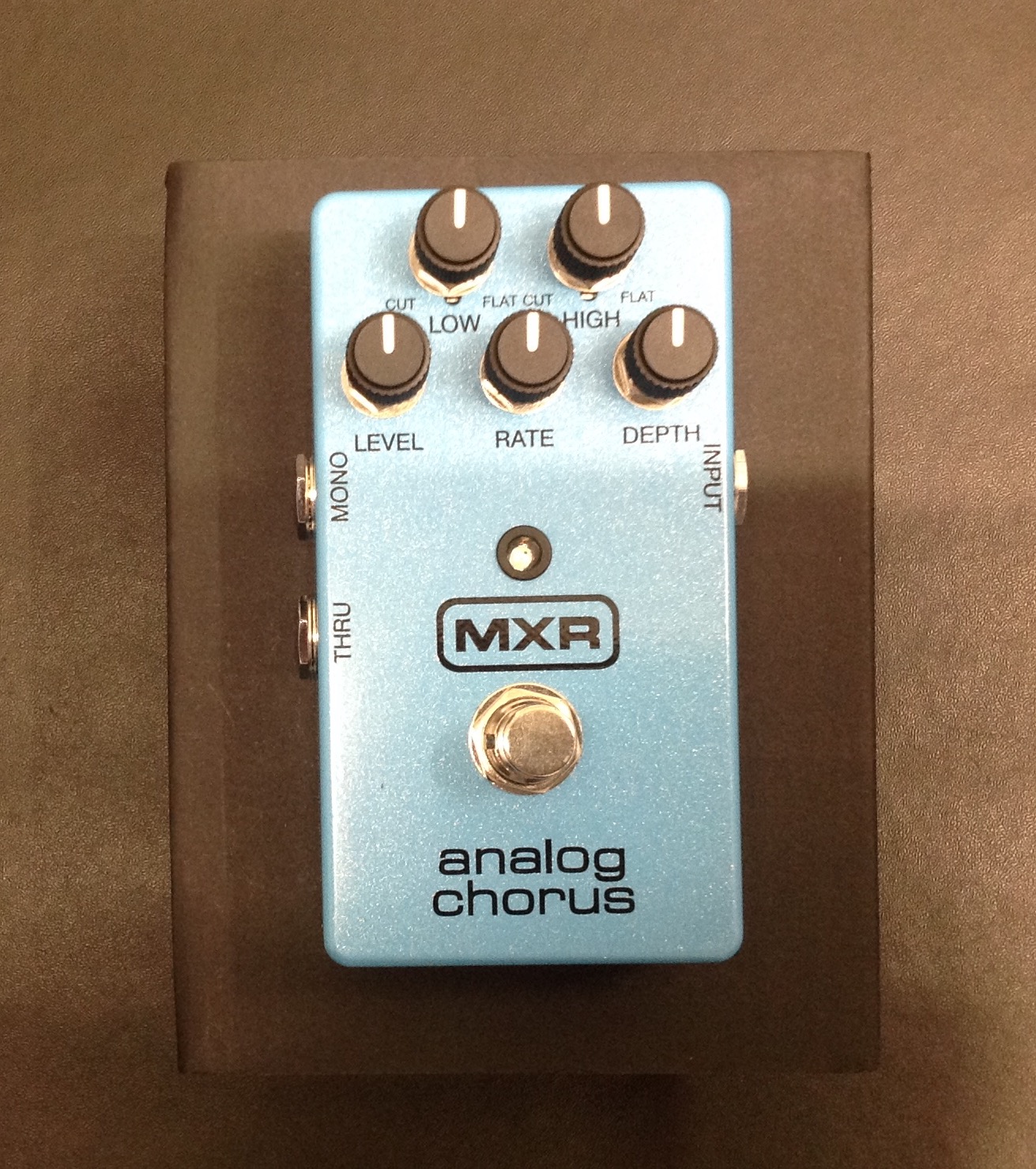 Currently in stock MXR analogue chorus pedal Roberts Instrument Repairs and Accessories