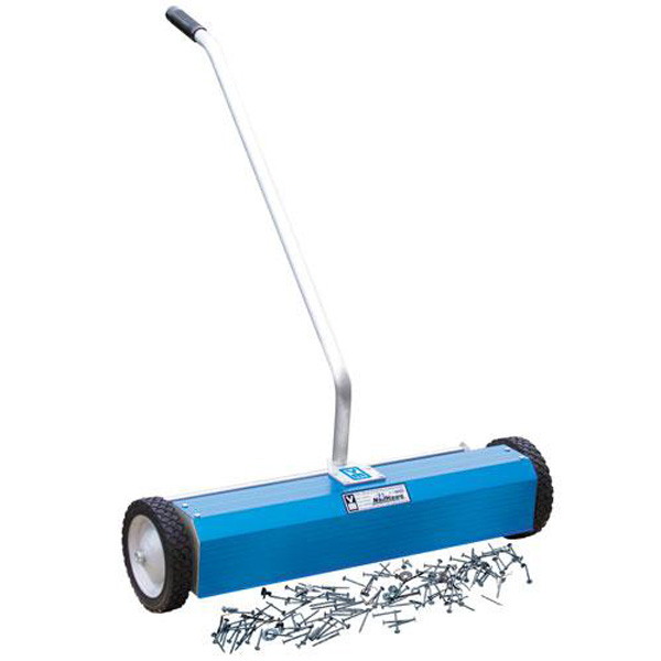 Lawn Sweeper Robin Rents