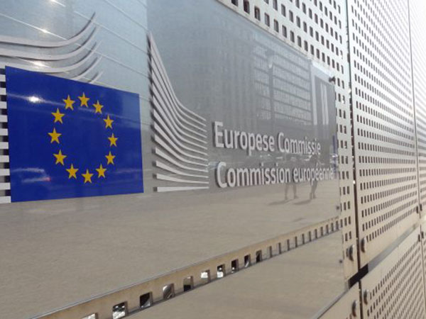 European Commission publishes artificial intelligence