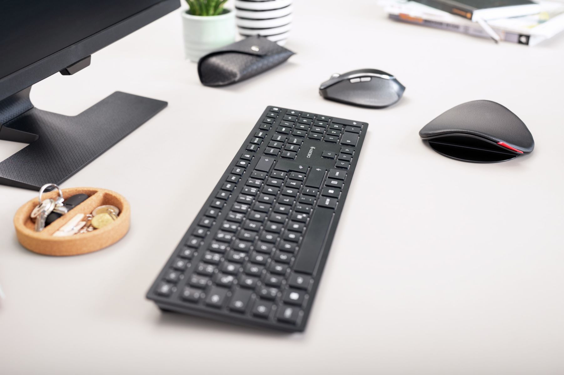 How To Connect The Wireless Keyboard | Robots.net