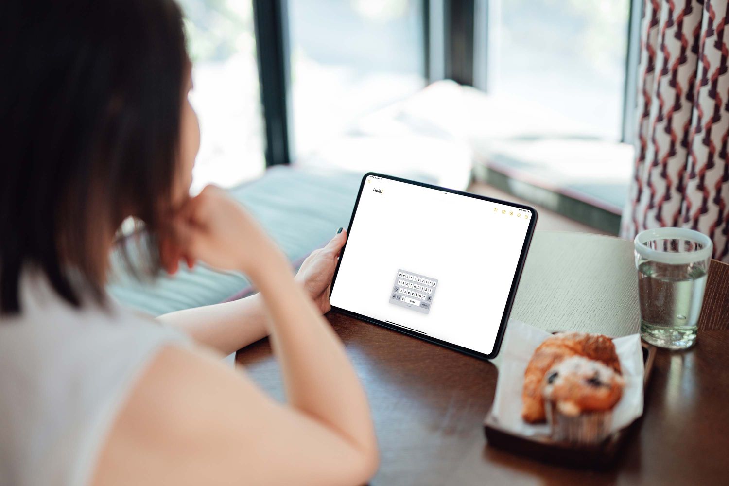 How To Remove Floating Keyboard On Ipad