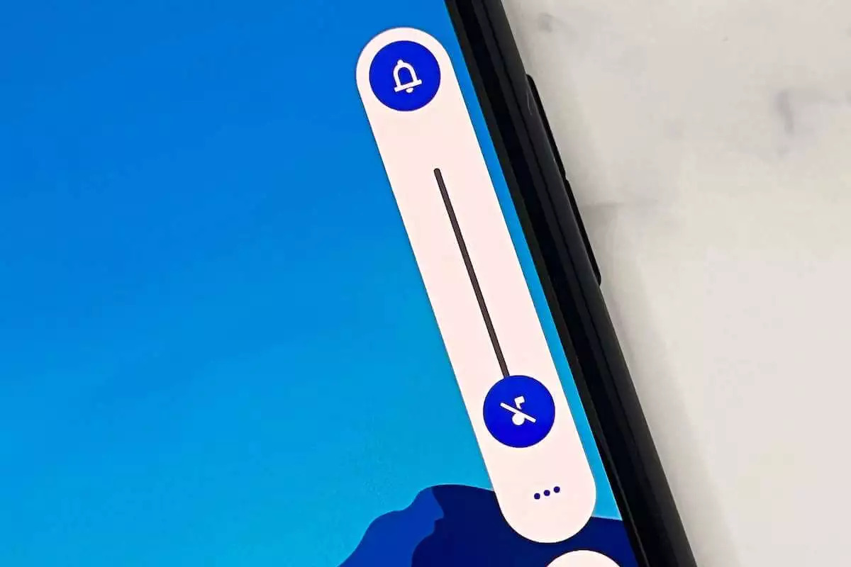 How To Stop Volume From Going Down Android