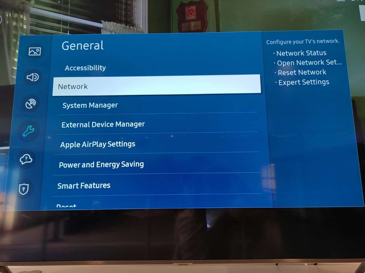 How To Connect Samsung Smart TV To Wirelessly