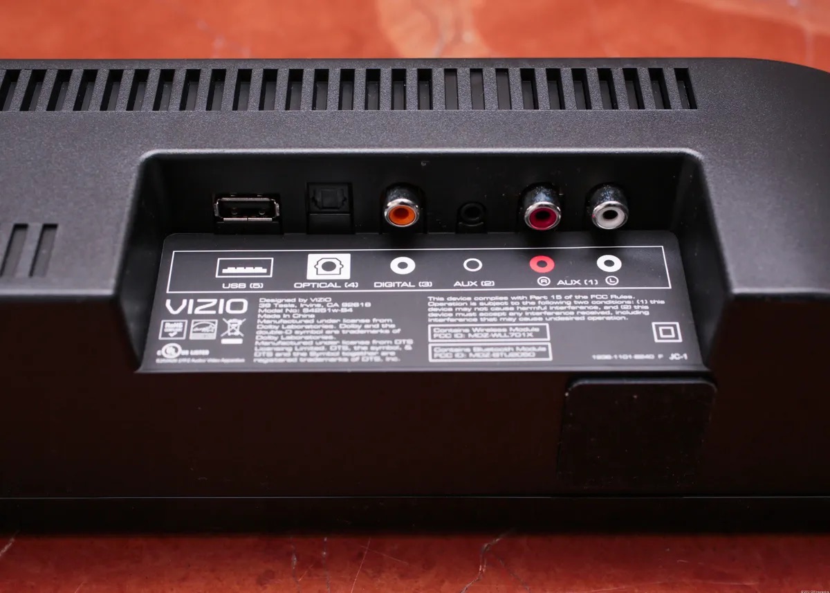 How to Connect an RCA Soundbar to TV