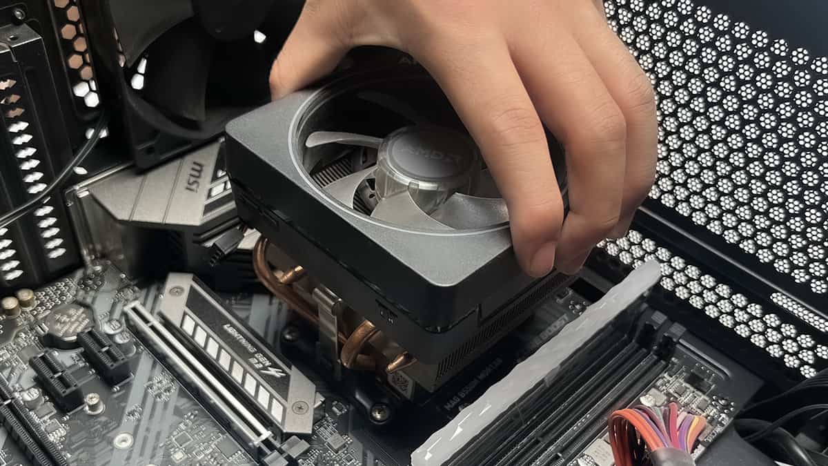 How to Disassemble a NZXT Case Fan