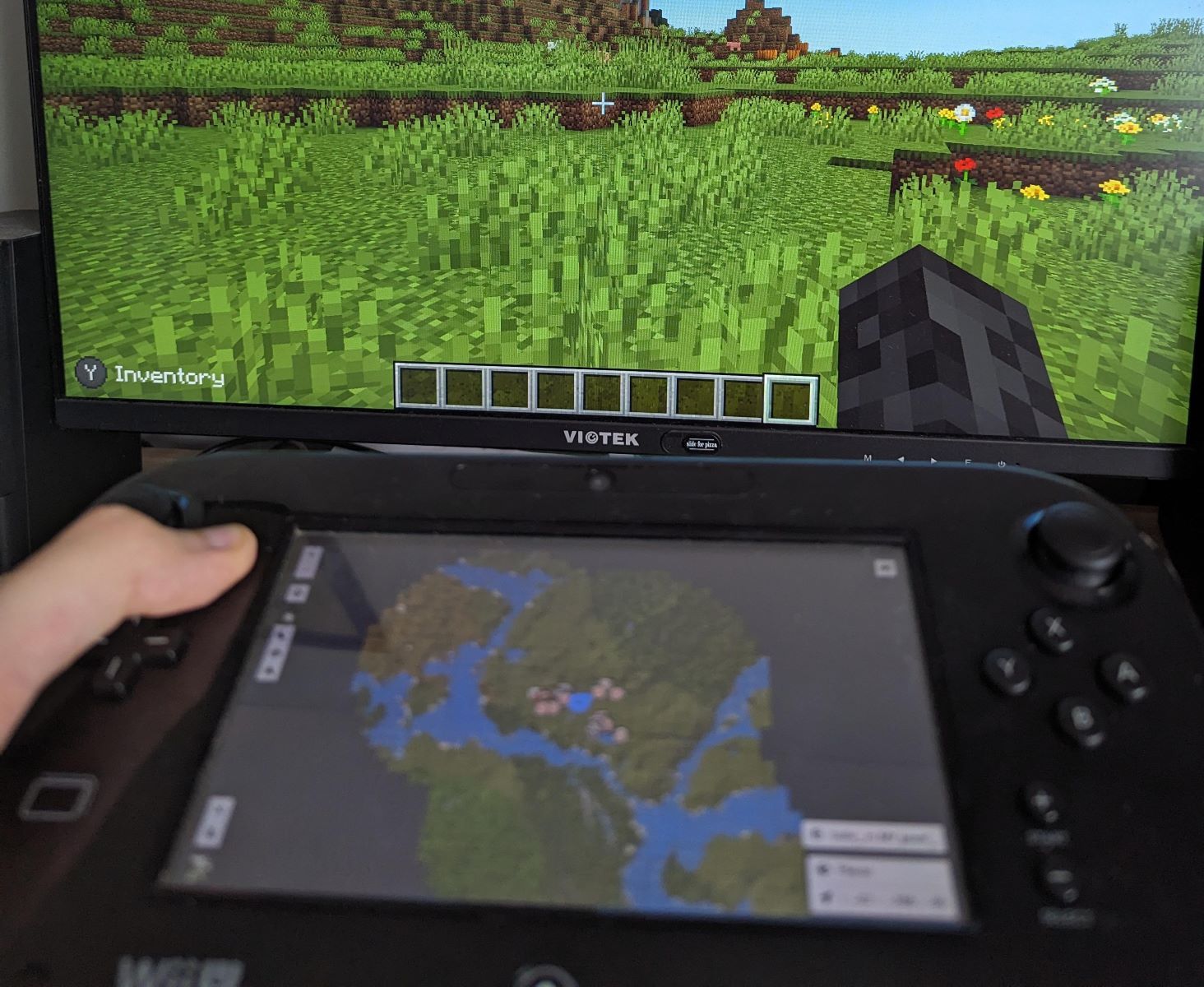 How To Use a Game Controller in Minecraft
