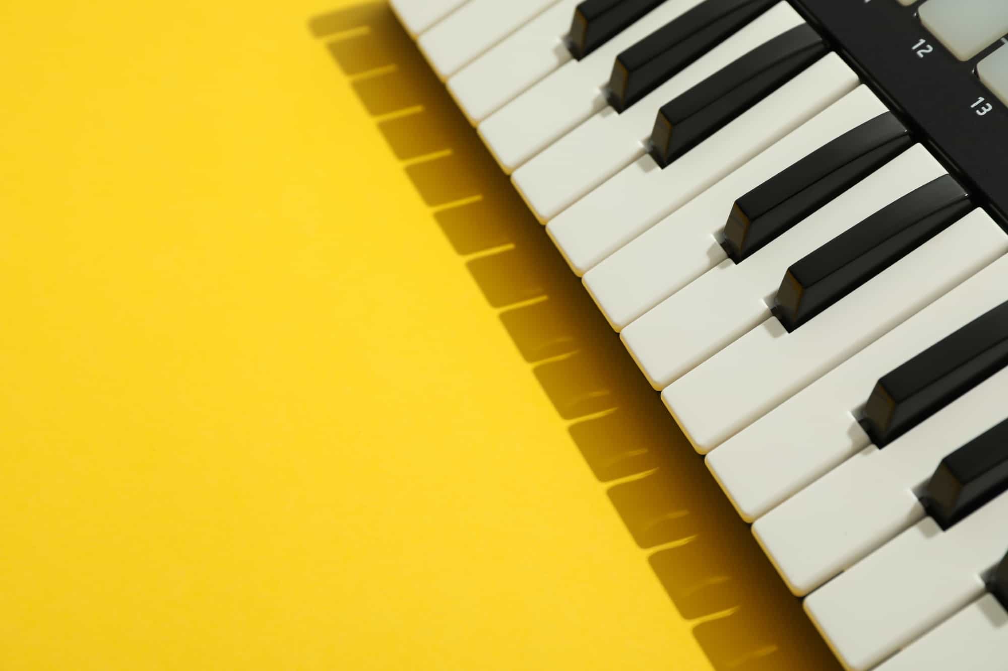 How to Use a MIDI Keyboard with a Vest Open