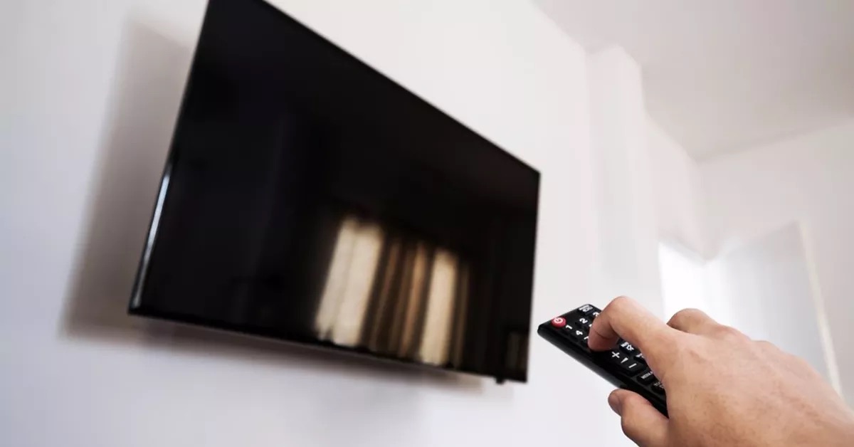 What Is Wrong With A Vizio LED TV When The Screen Go Black For Seconds