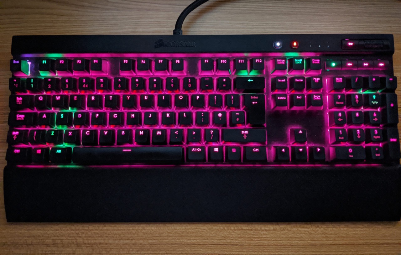 Corsair Gaming Keyboard K70 LUX How to Change Colors